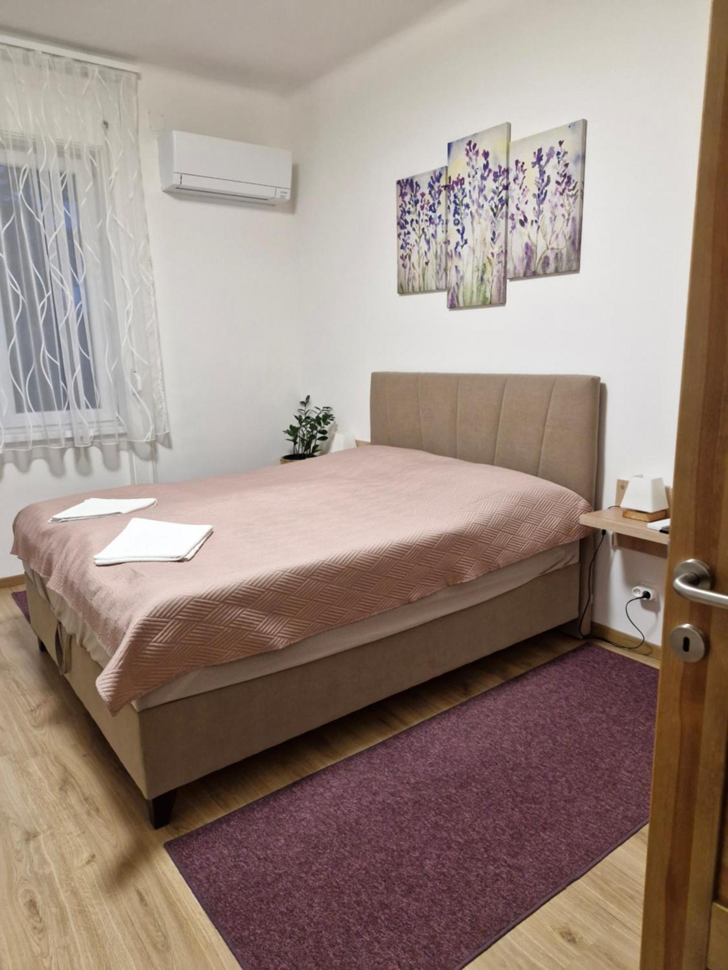 Mohas Vendeghaz Koszeg Mohas Ut 107 Hotel Exterior photo